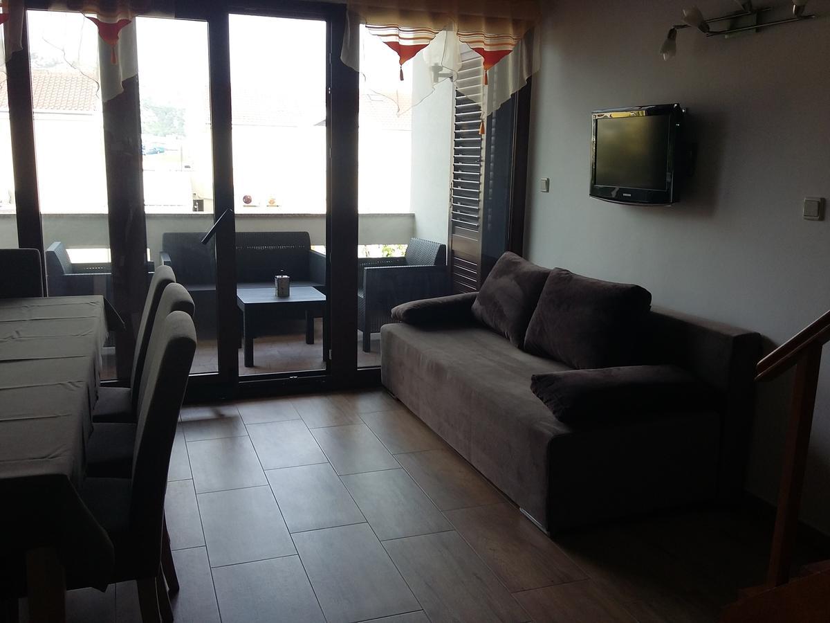 Apartments Dupin Baška Eksteriør billede
