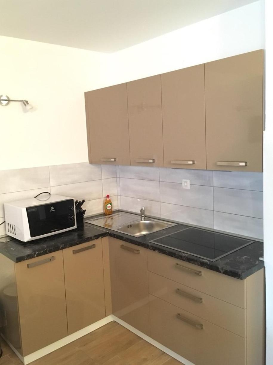 Apartments Dupin Baška Eksteriør billede