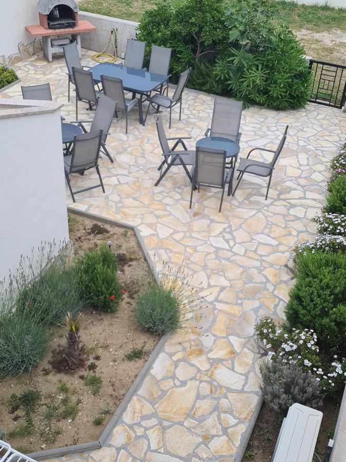 Apartments Dupin Baška Eksteriør billede